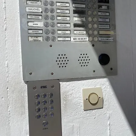 Bel Dans Résidence Avec Balcon Appartamento